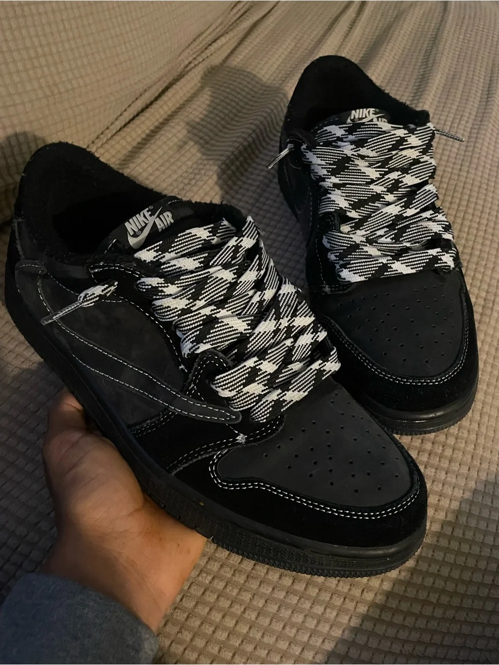 Nike Air Jordan 1 Lows Travis Scott Phantom Black